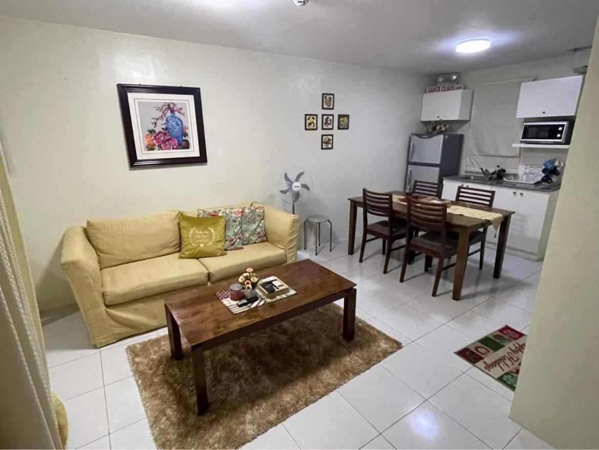 3 Bedrooms 3 Baths Victorian Style Townhouse Fully Furnished باتانجاس المظهر الخارجي الصورة